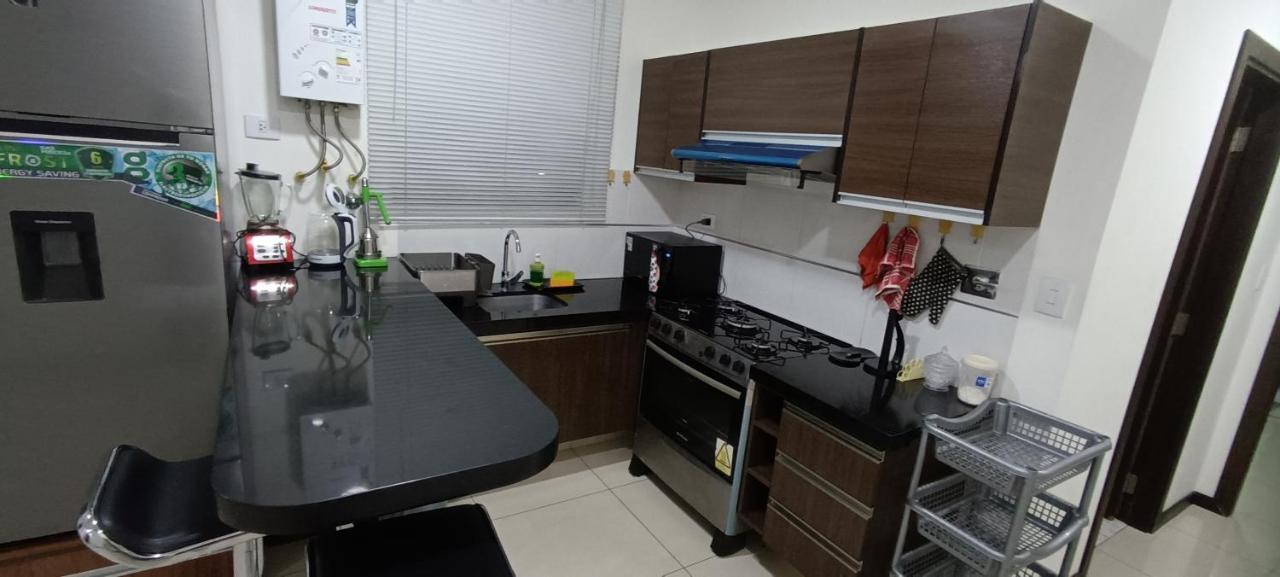 Departamentoo Nuevo Amoblado Cerca A Uagrm, Con Excelente Vista Apartment Santa Cruz de La Sierra Exterior foto